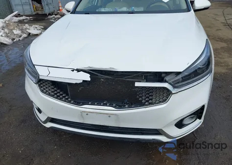 2017 Kia Cadenza Premium из США, поврежденный, VIN KNALB4J18H5086997